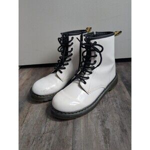 Dr. DOC Martens Combat Boots 1460Y White Women’s Size 7.5 Men's 6 DOCs Grunge